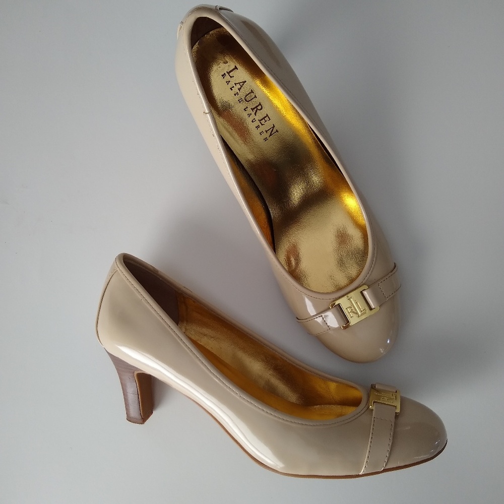 Ralph Lauren patent leather pumps size 6.5